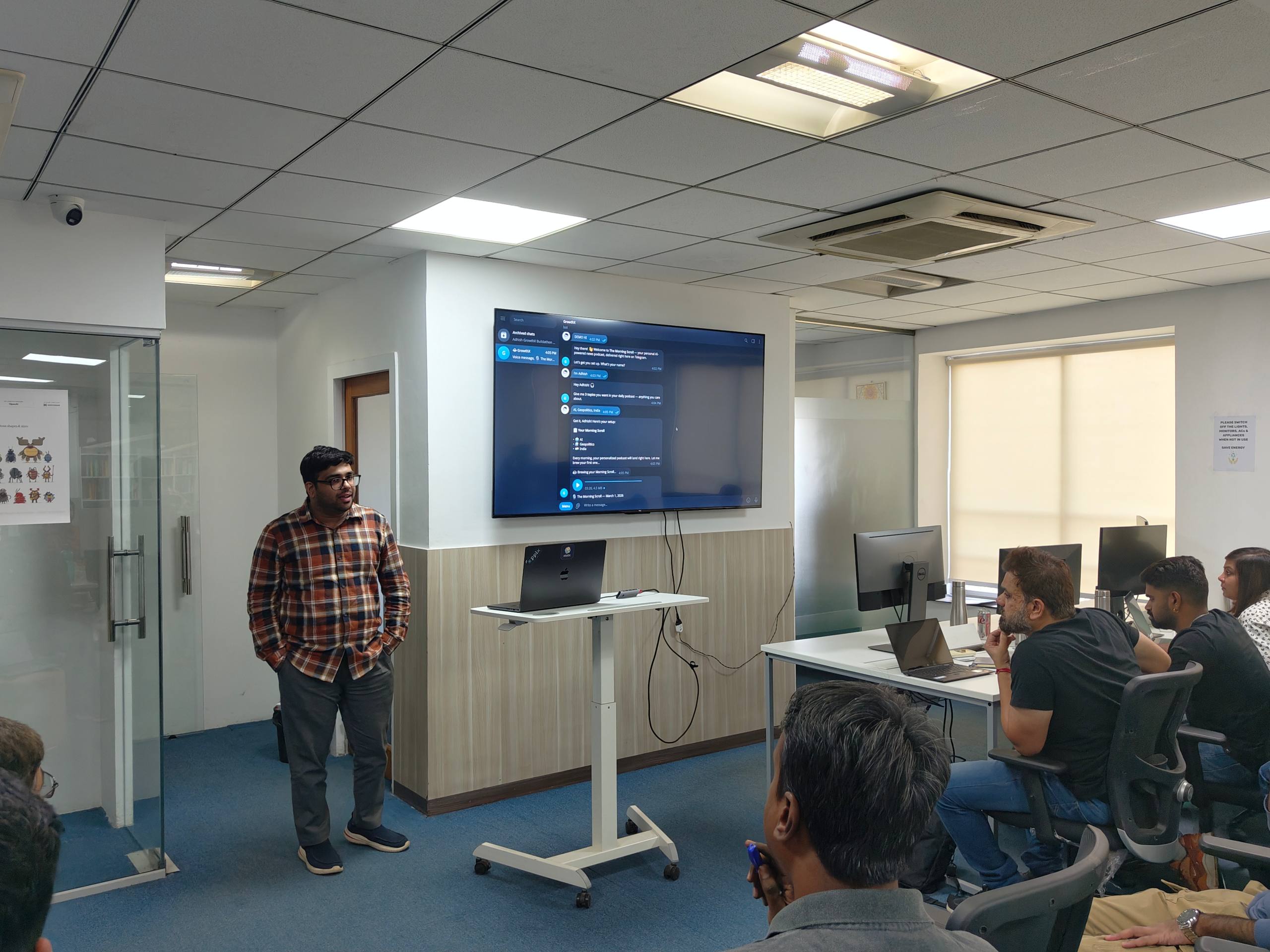 Demoing The Morning Scroll at the buildathon